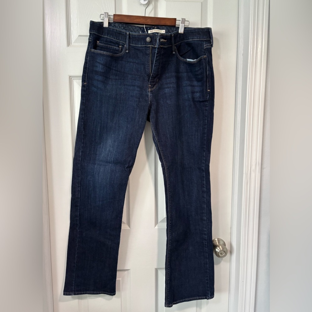 Levi's Blue Straight Leg Jeans Classic Style